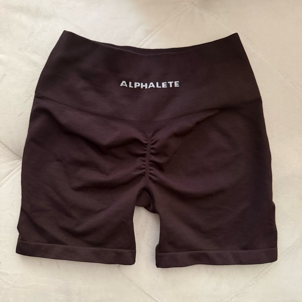 Alphalete Women's Dark Brown Bike Shorts